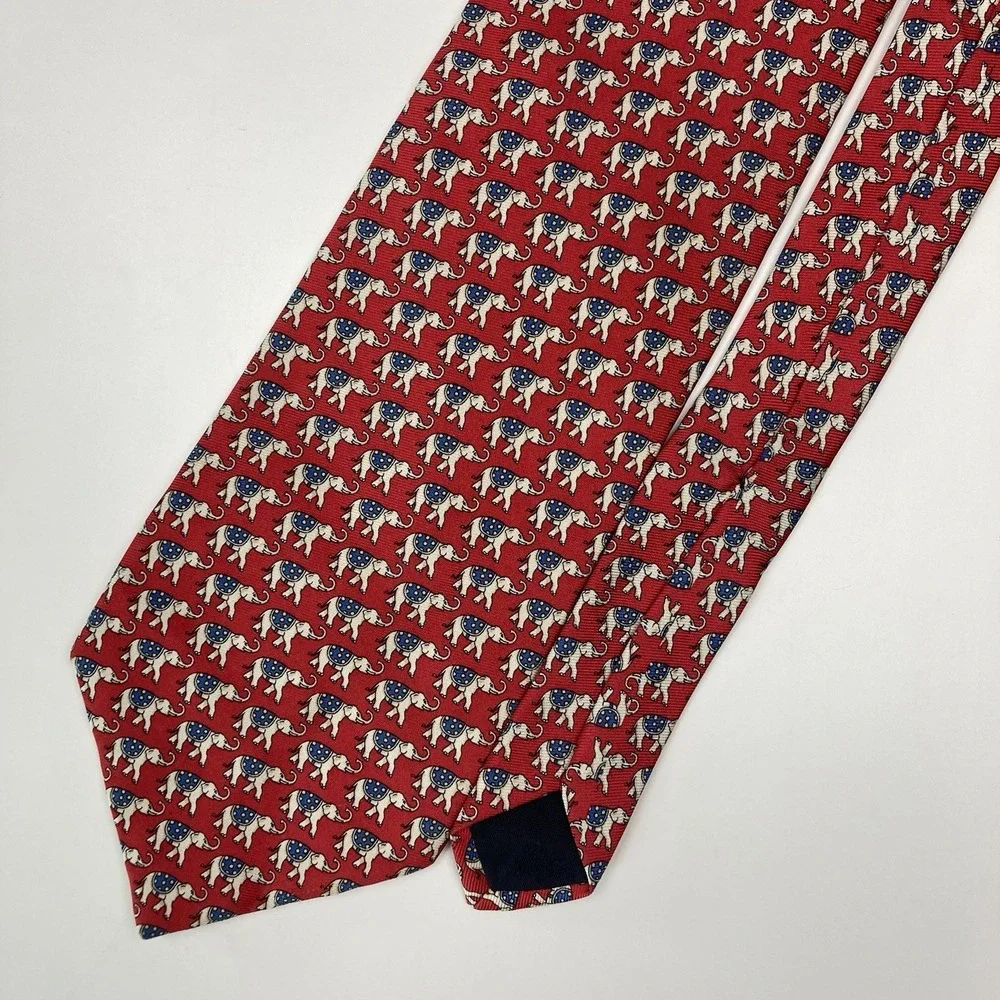 BROOKS BROTHERS MAKERS‎  ELEPHANTS RED SILK MEN'S Neck Tie Red
